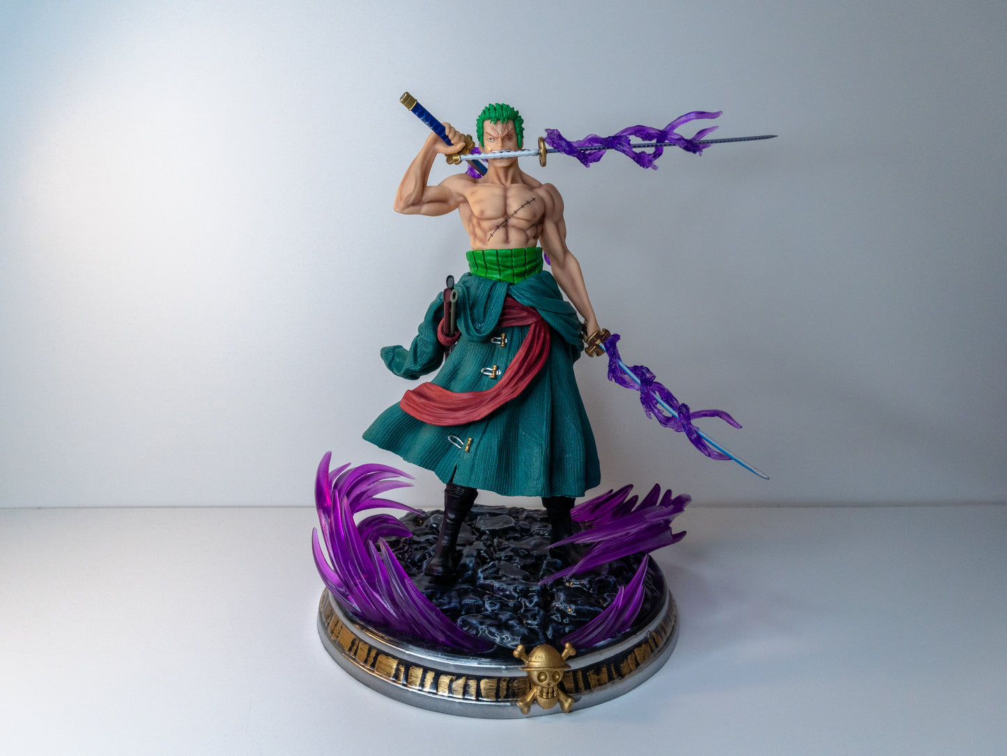 Roronoa Zoro Three Sword Style Figure | One Piece