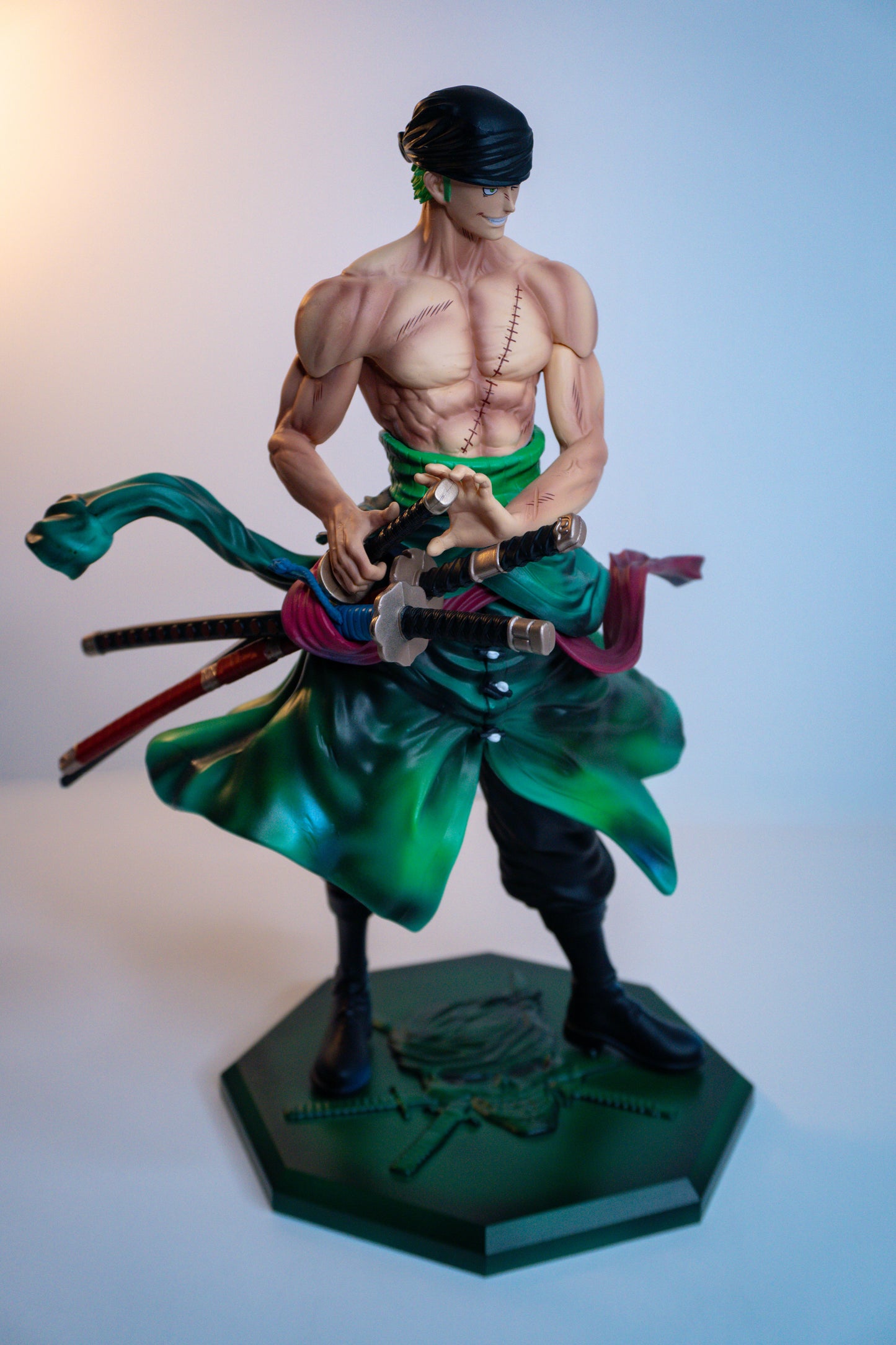 Roronoa Zoro – Three Sword Style Figure