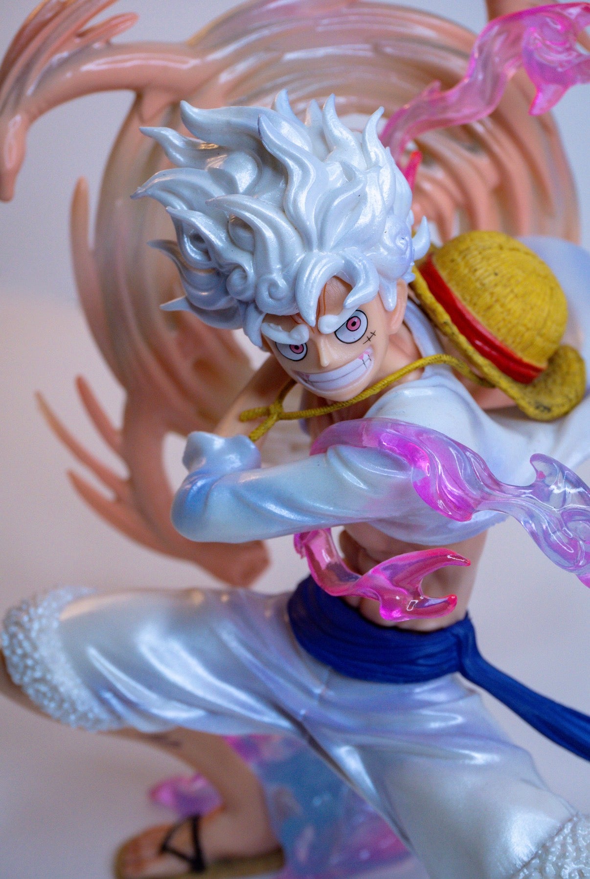 Monkey D. Luffy Gear 5 Figure – One Piece