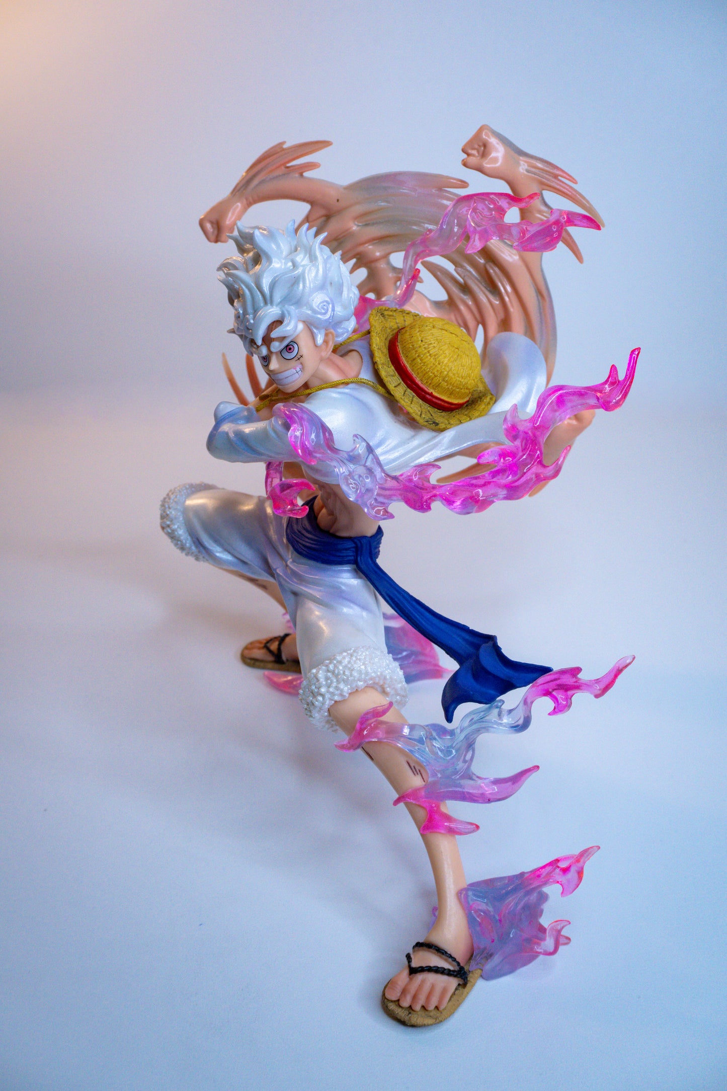 Monkey D. Luffy Gear 5 Figure – One Piece