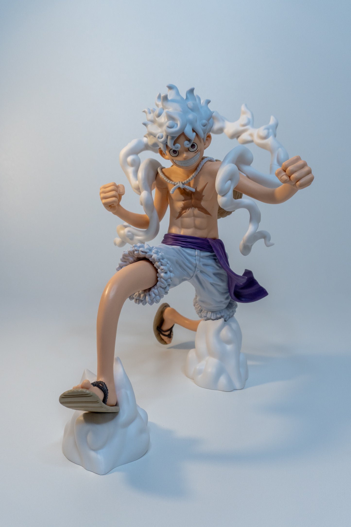 Banpresto One Piece Monkey D. Luffy Gear 5 Figure – Bandai Spirits Original