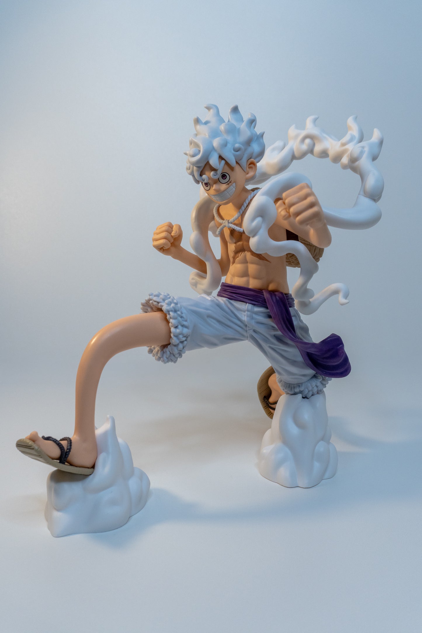 Banpresto One Piece Monkey D. Luffy Gear 5 Figure – Bandai Spirits Original